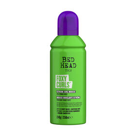 Tigi Bed Head Foxy Curls Mousse Cheveux Bouclés Fixation Forte 250ml