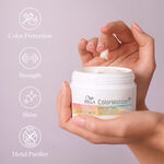 Wella Professionals ColorMotion+ Masque Structure+ révélateur de couleur pour cheveux colorés et abîmés 75ml
