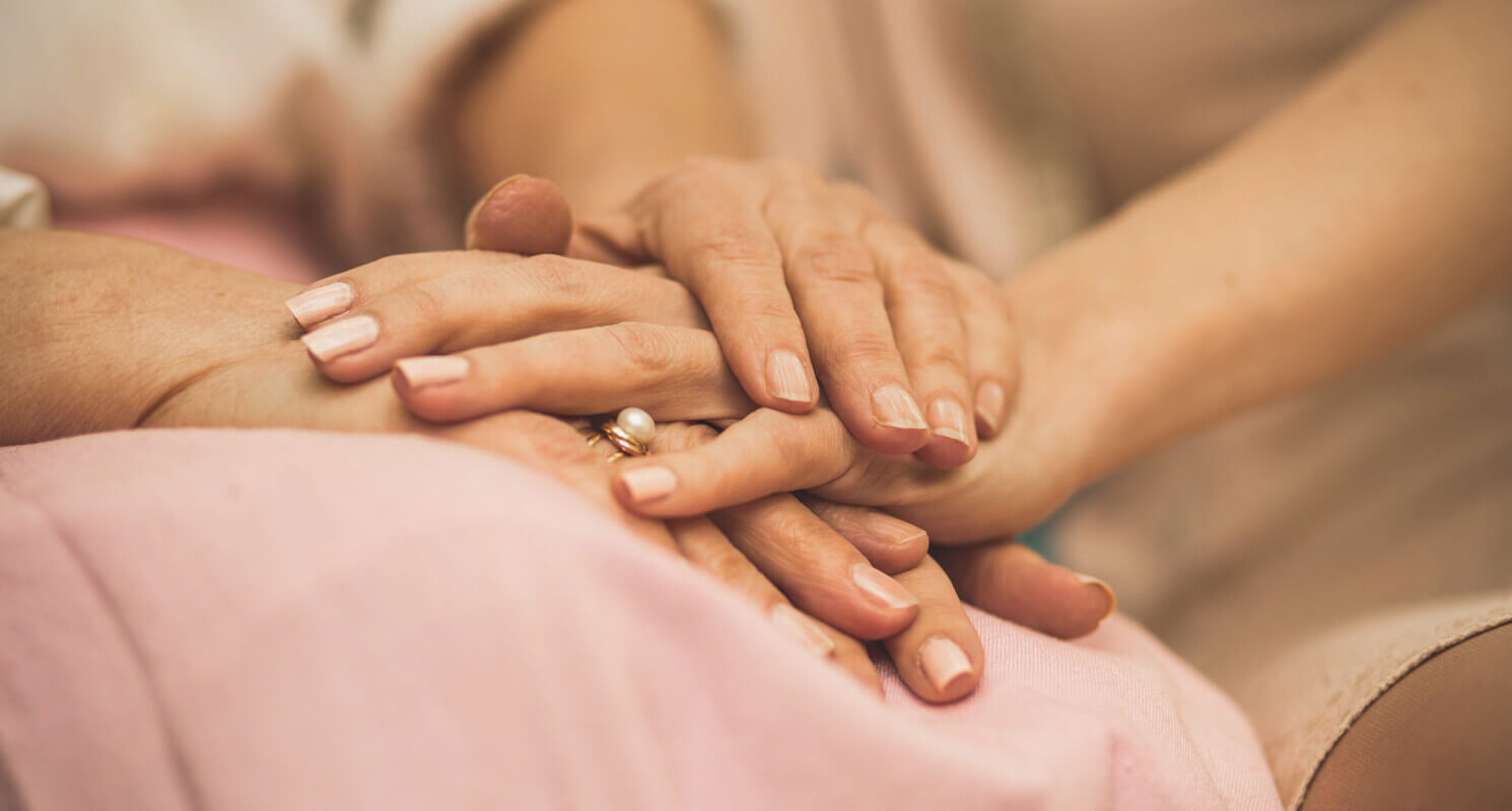 Offrez aux mains et ongles de votre maman le soin ultime pour la fête des Mères avec ces marques luxueuses.