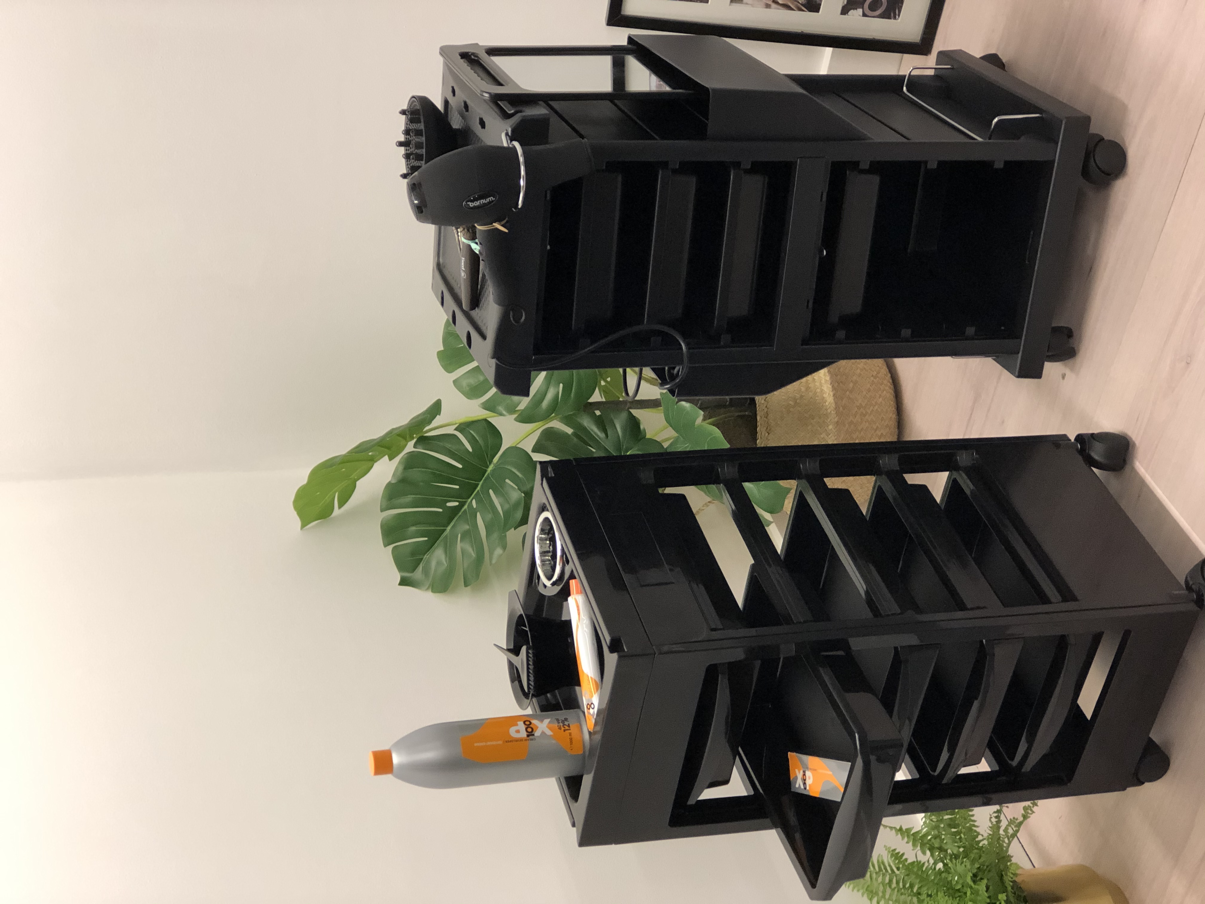 Mobilier et trolleys